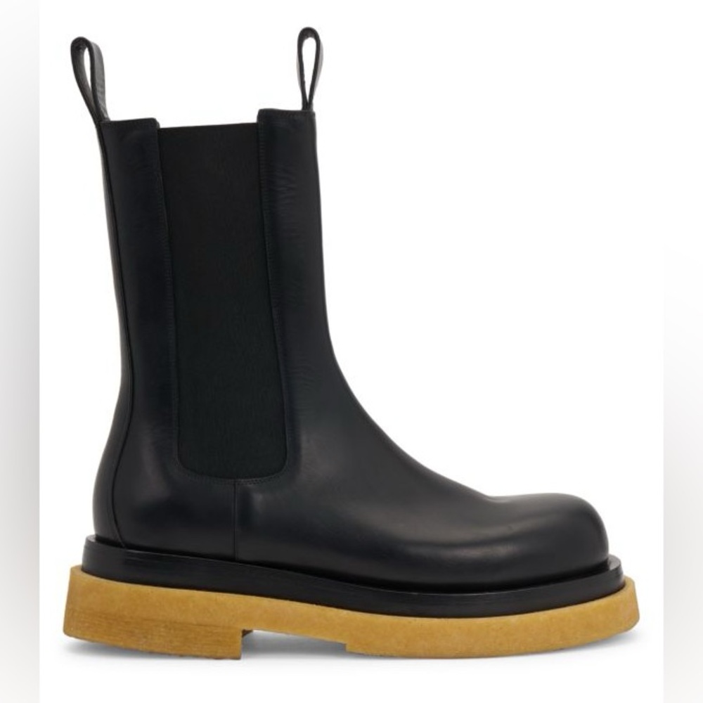 Bottega Veneta Wardrobe 02 Lug Crepe Sole Leather Boots